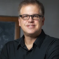 Mark Neubauer's profile picture